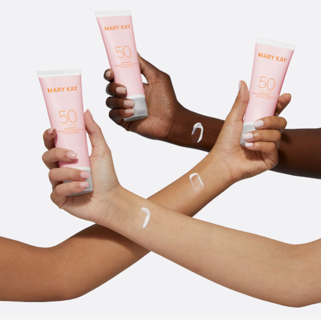 Mary Kay Protector solar de amplio espectro FPS 50*
4 onzas líquidas