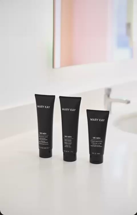 Mary Kay Mkmen set de cuidado de la piel.